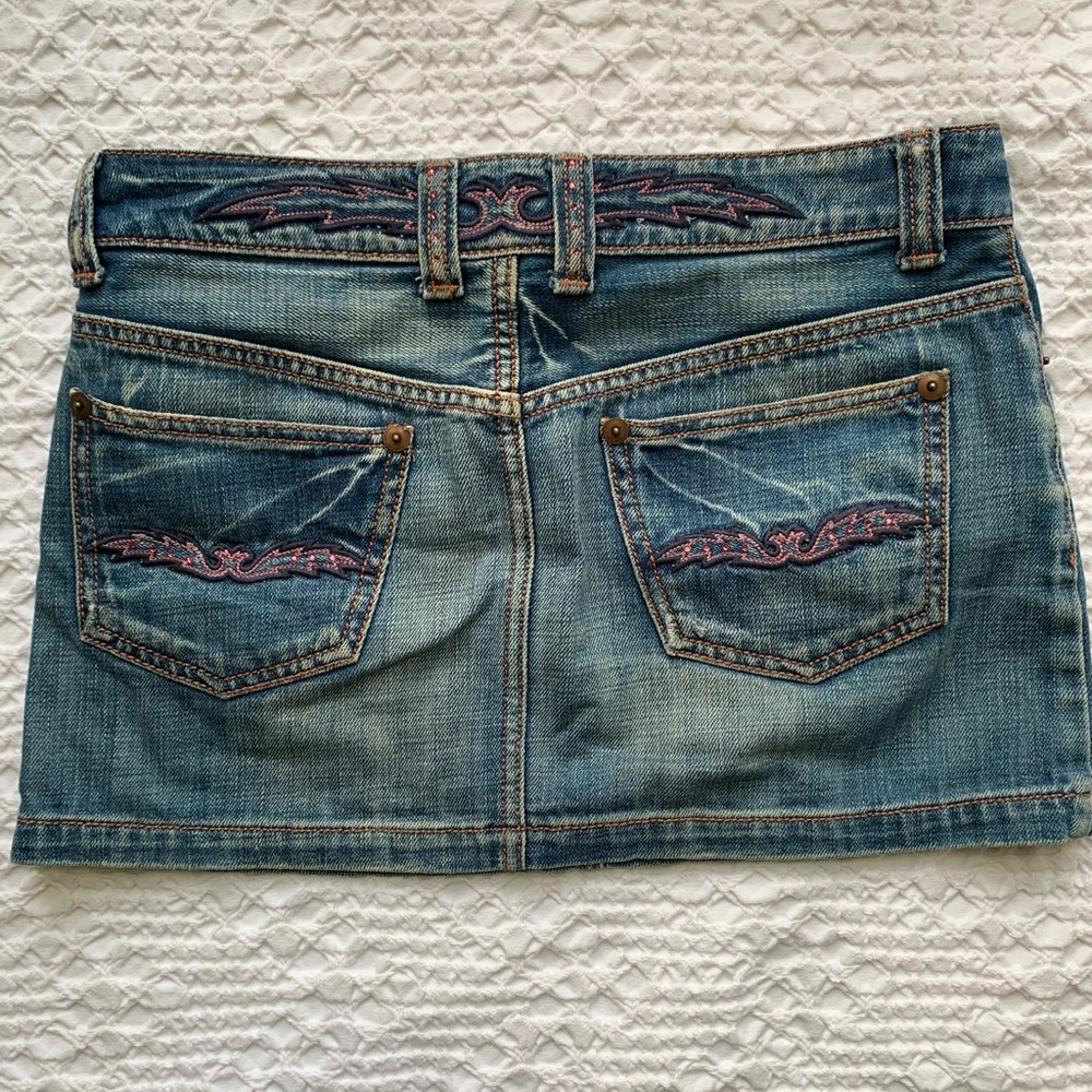 Cute mini denim skirt with pink rhinestone details- preloved